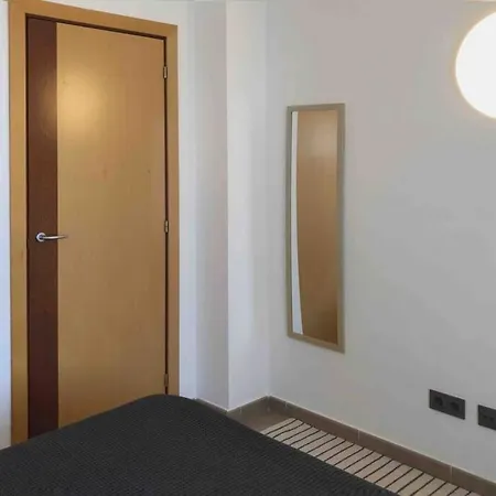 Edifici Ciutadella Apartment *